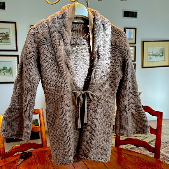 Brunello Cucinelli Cashmere & Silk cardigan. Size 38